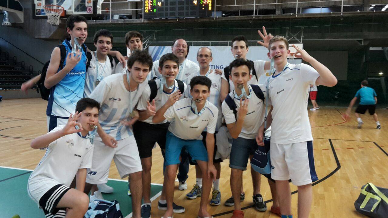 bronce basquet