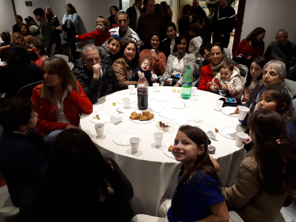 Shavuot 2019 5779 Cena Juego 11